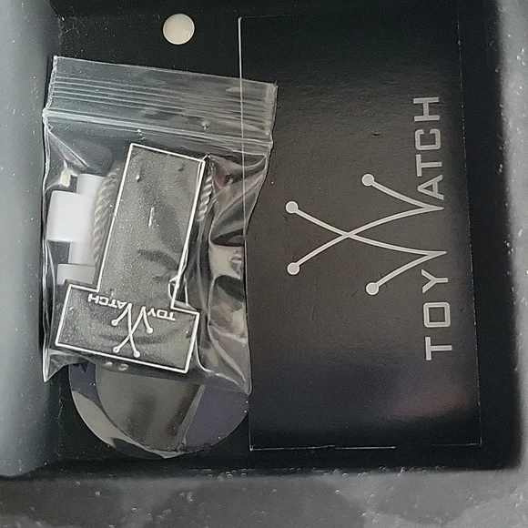 ToyWatch Watch - Picture 4 of 4